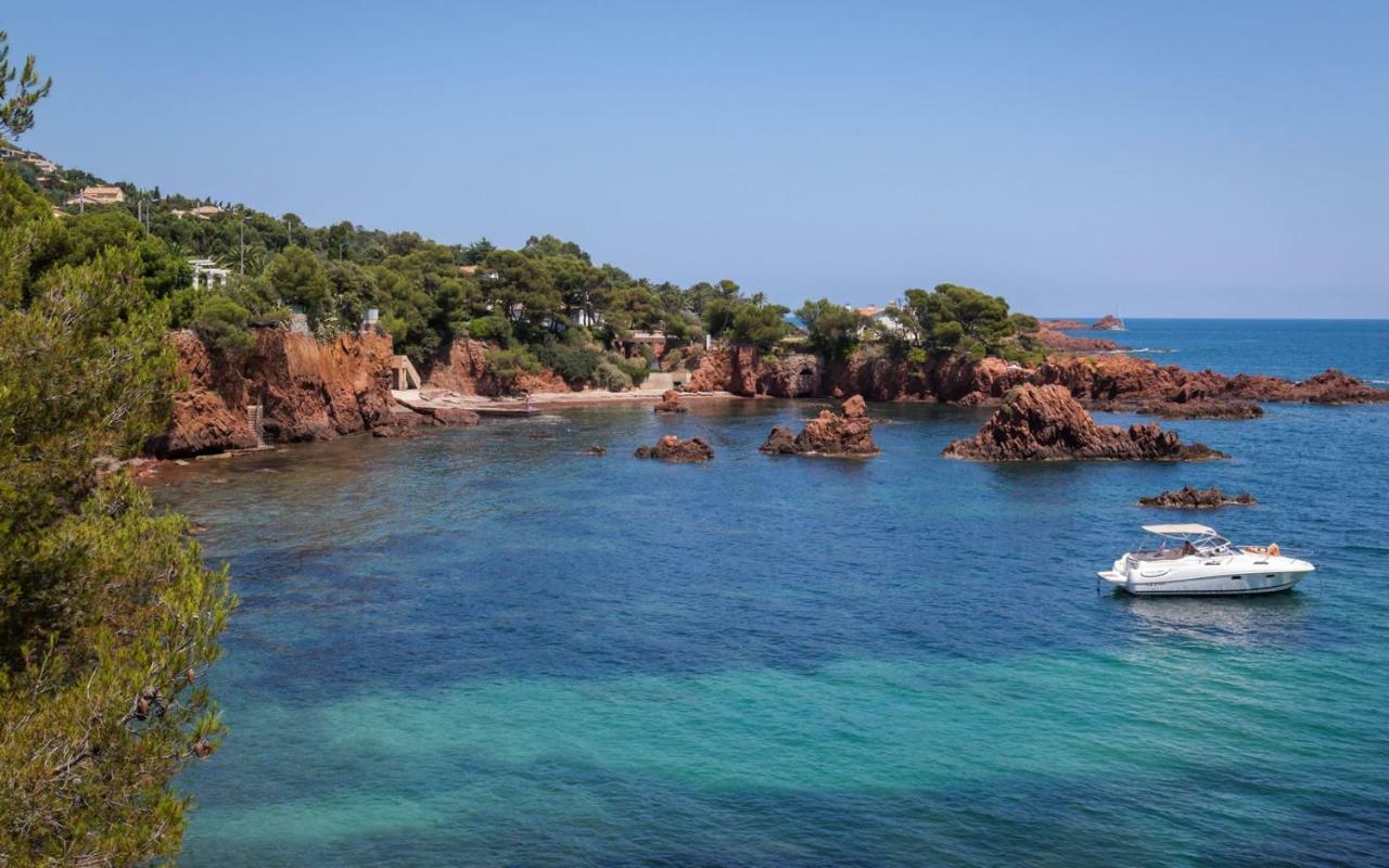 123 Sadi Carnot, Classe 2 Etoiles Saint-Raphaël Kültér fotó