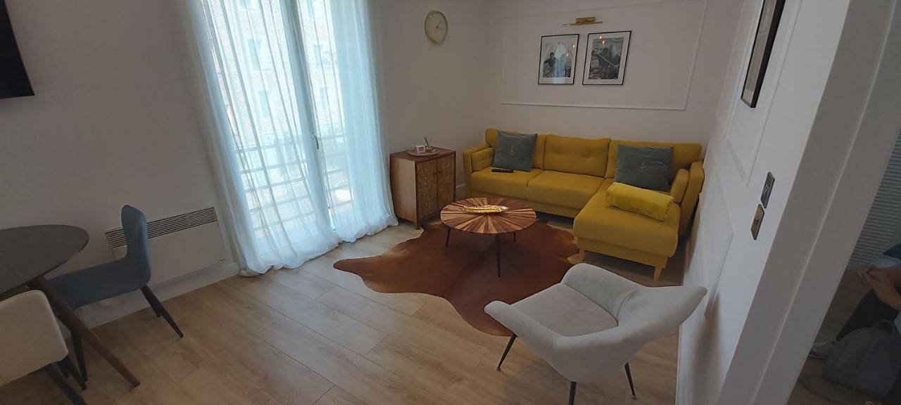123 Sadi Carnot, Classe 2 Etoiles Saint-Raphaël Kültér fotó