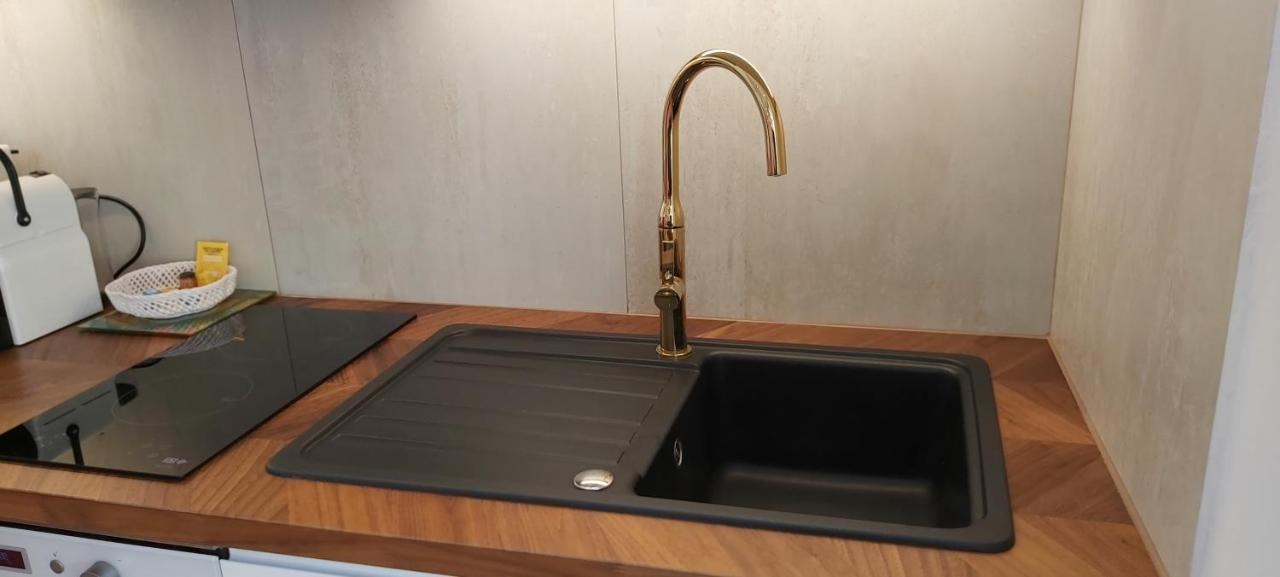 123 Sadi Carnot, Classe 2 Etoiles Saint-Raphaël Kültér fotó